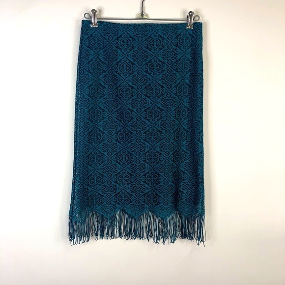 Vintage Turquoise blue lace over black long fringed pull on skirt with sheen - Picture 1 of 6